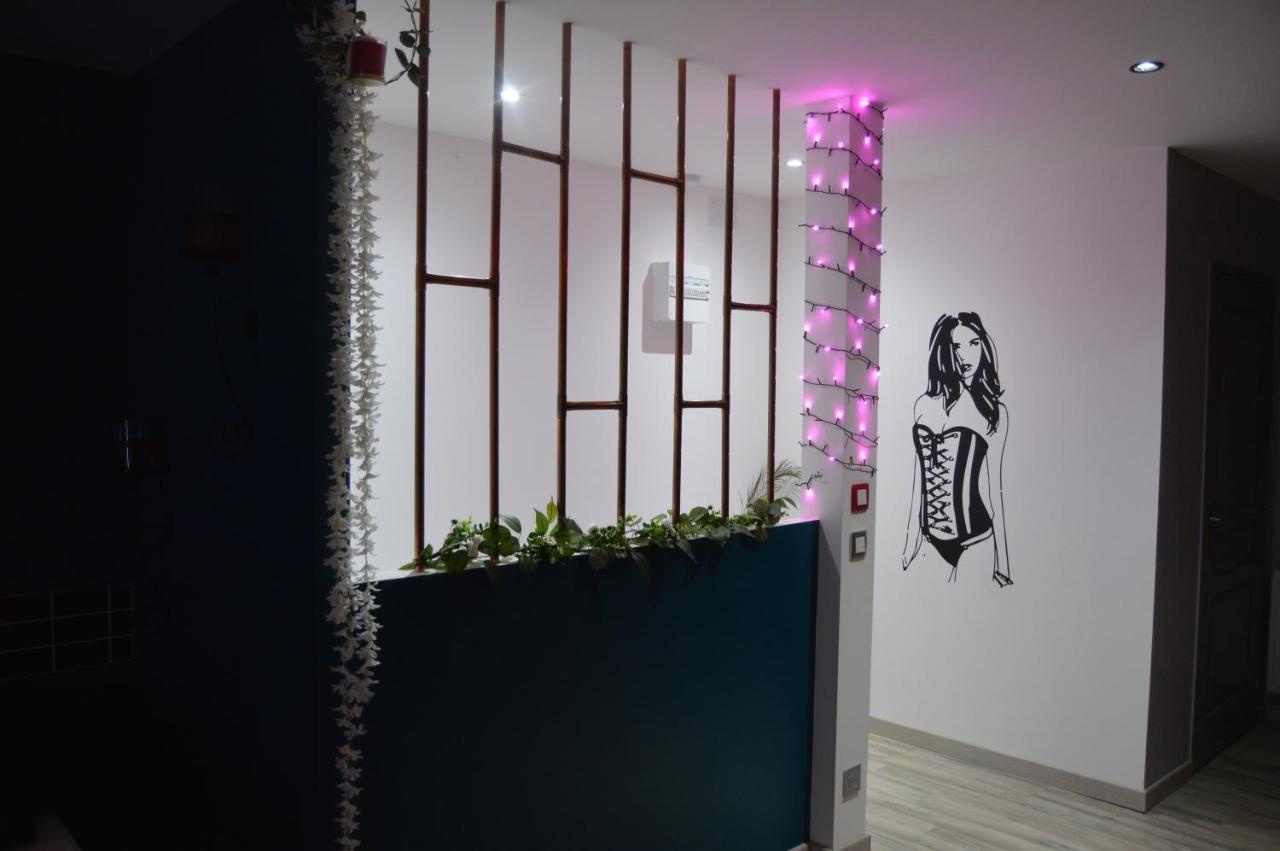 Nuit Insolite-Room Love Saint-Germain  Εξωτερικό φωτογραφία