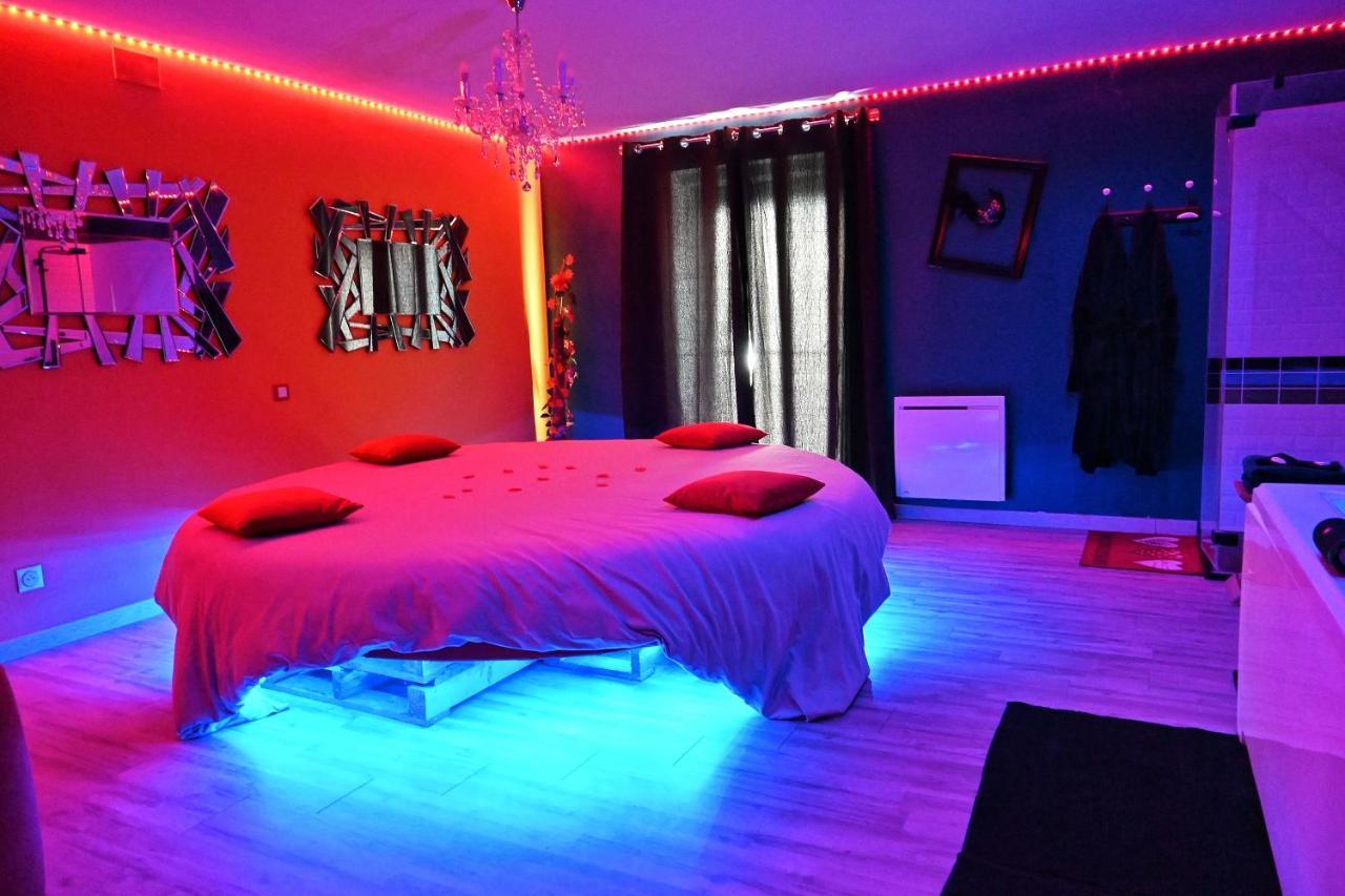 Nuit Insolite-Room Love Saint-Germain  Εξωτερικό φωτογραφία