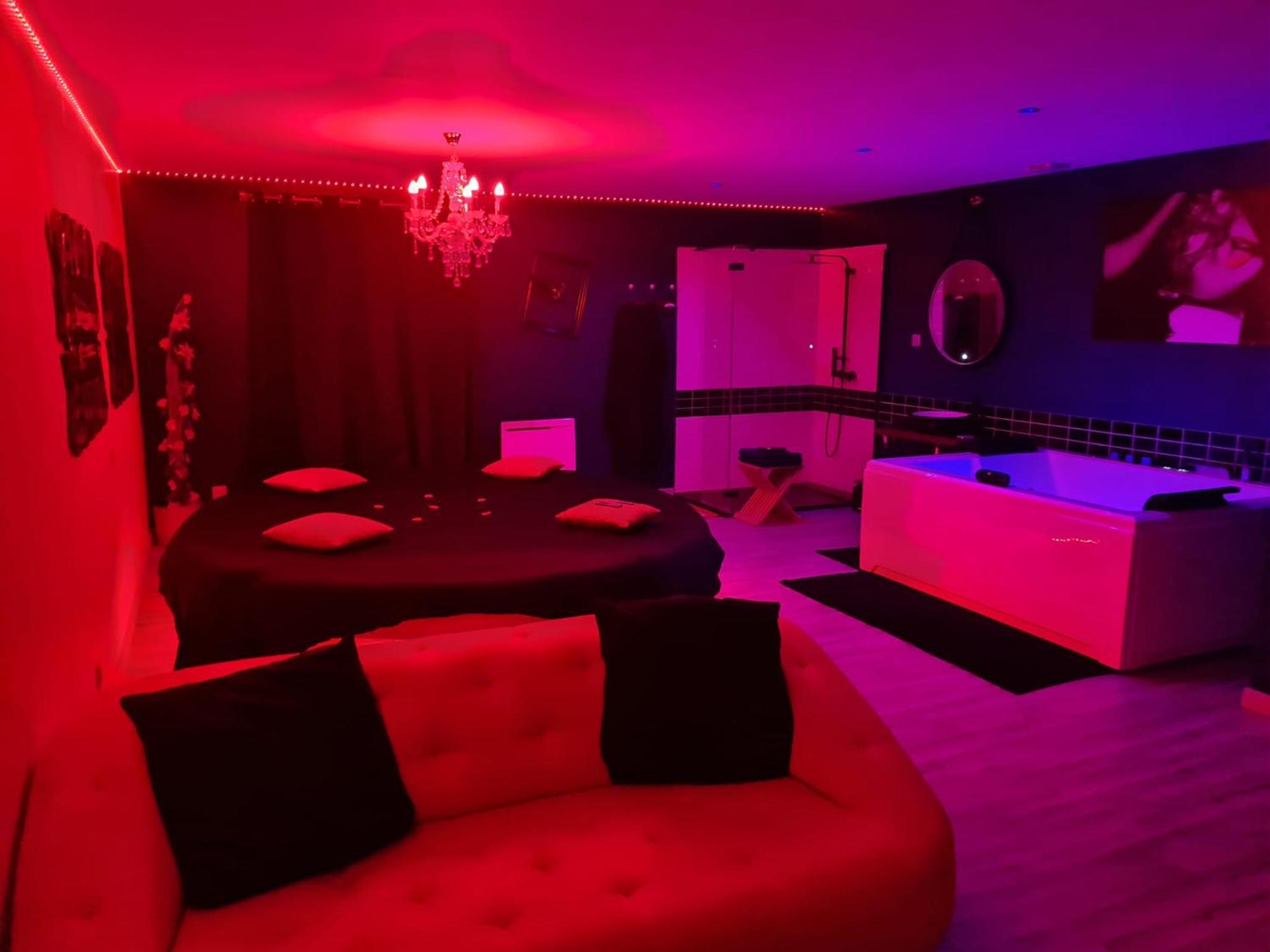 Nuit Insolite-Room Love Saint-Germain  Εξωτερικό φωτογραφία